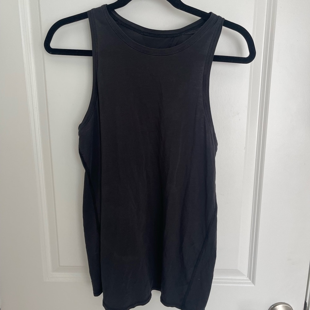 Lululemon Tank w Open Back